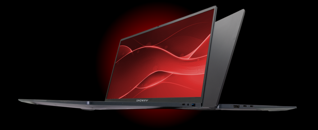 PC Y16 Premium ouvert sur un bureau professionnel